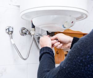 About Emergency plumbing pros Cedar, MI